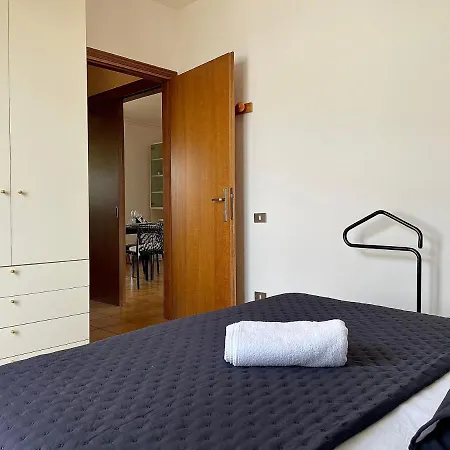 Err Porto Apartment Sirmione