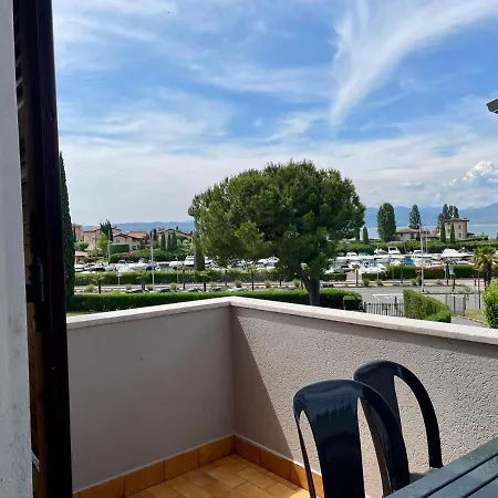 Apartment Err Porto Sirmione