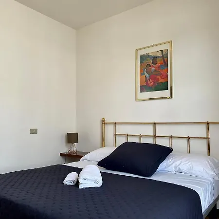 Apartment Err Porto Sirmione